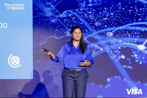  AI重塑跨境支付格局；企业资金流动迎来新动能。 企业服务