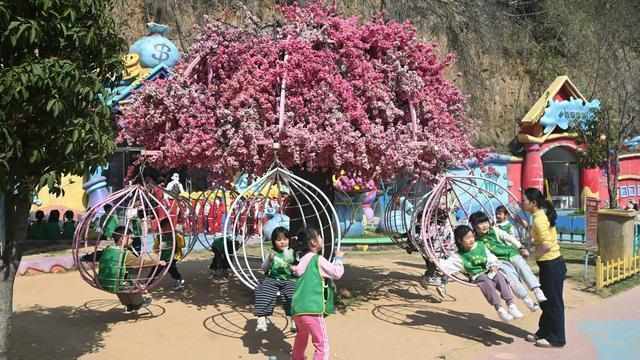 技术赋能文旅体验:郑州樱桃沟沉浸式亲子游的创新解法 文化旅游